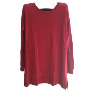 NWT Intro Love The Fit Medium Red Sweater Ribbed Hems Side Slits Scoop Neck